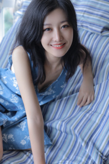 和僧侣的交行之夜樱花